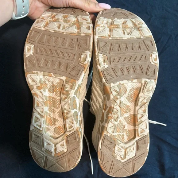 APL Techloom Wave Beige Knit Sneakers - Picture 3 of 4